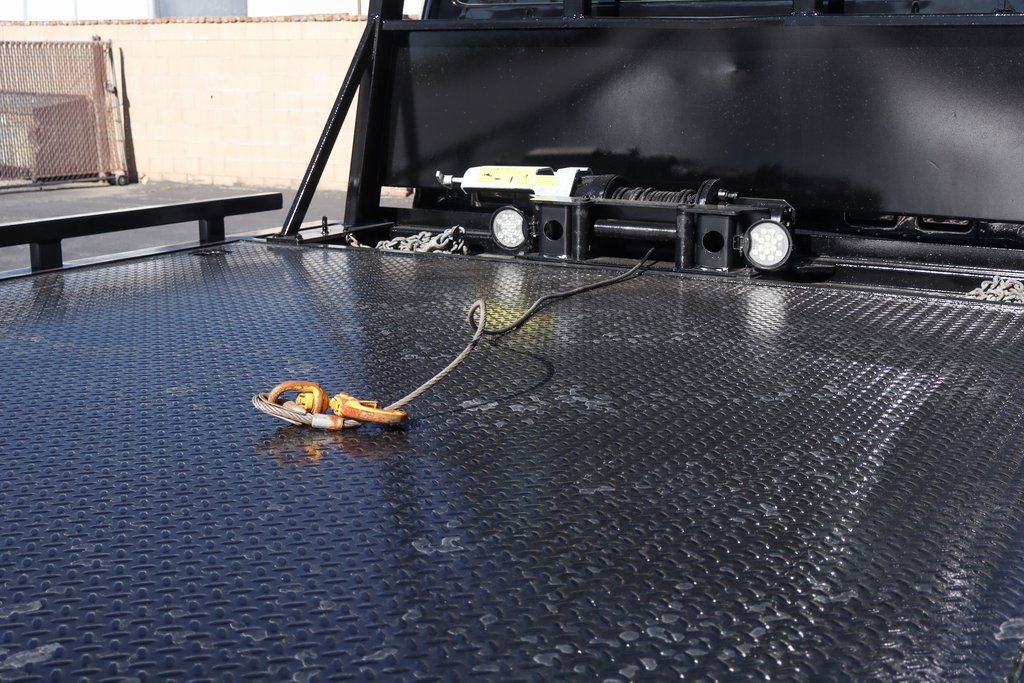 Used 2023 Ford F650 2WD Regular Cab Super Duty image 14