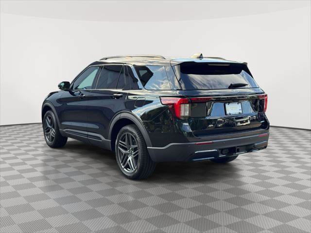 Used 2026 Ford Explorer ST-Line w/ ST-Line Street Pack AWD/4WD image 5