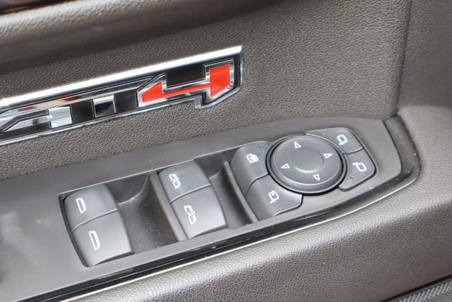 Used 2023 GMC Sierra 1500 AT4 w/ AT4 Premium Package AWD/4WD image 22