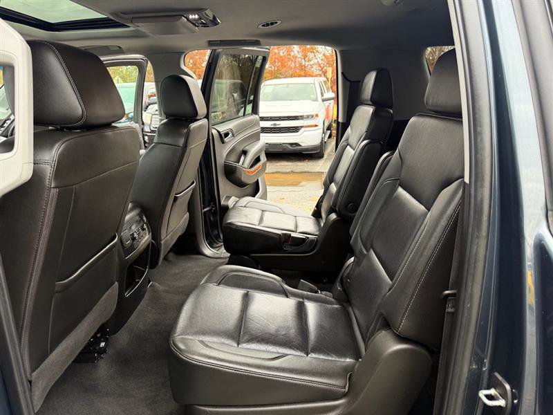 Used 2019 Chevrolet Suburban Premier image 26