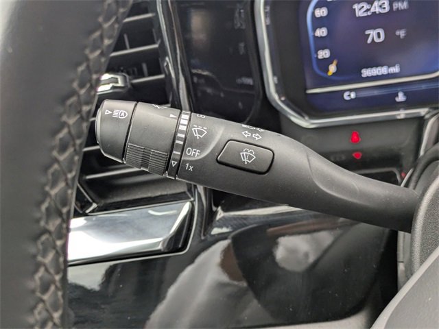 Used 2024 Chevrolet Silverado 2500 LTZ image 27