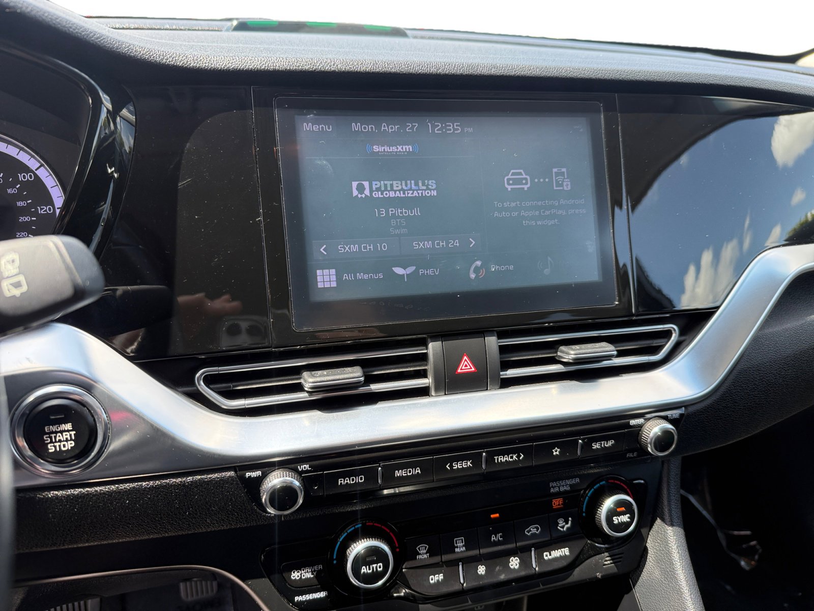 Used 2022 Kia Niro LXS FWD image 12