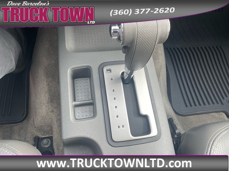 Used 2011 Nissan Frontier SL w/ Moonroof Pkg RWD image 28