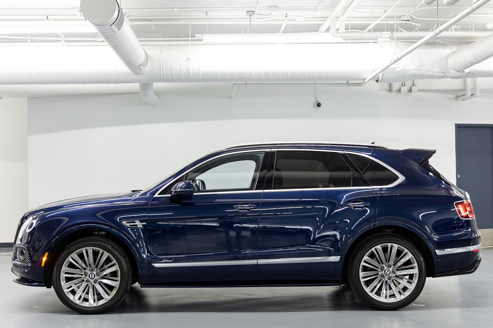 Used 2020 Bentley Bentayga Speed image 2