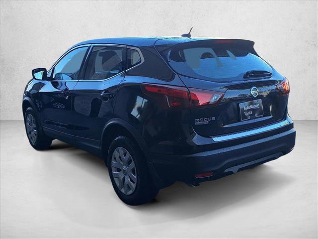 Used 2019 Nissan Rogue Sport S image 8