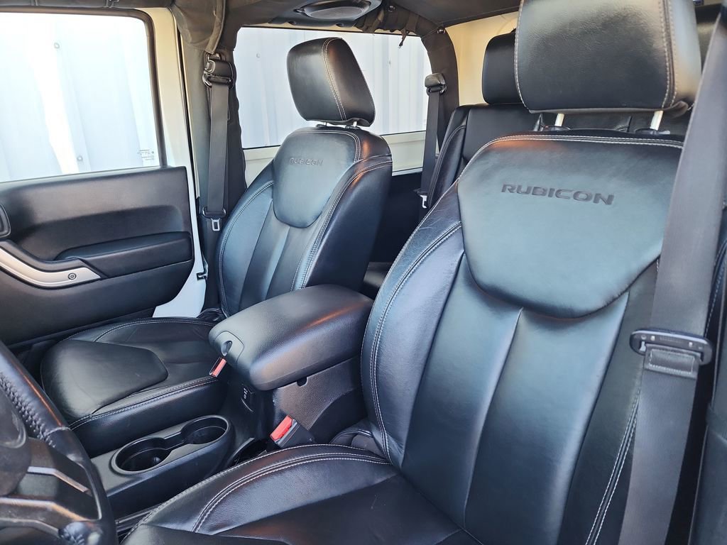 Used 2013 Jeep Wrangler Rubicon w/ PWR Convenience Group image 14