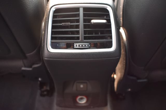 Used 2017 Audi Q3 2.0T Premium FWD image 31