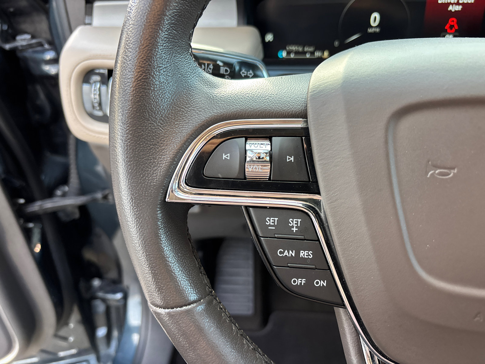 Certified 2021 Lincoln Nautilus FWD image 17