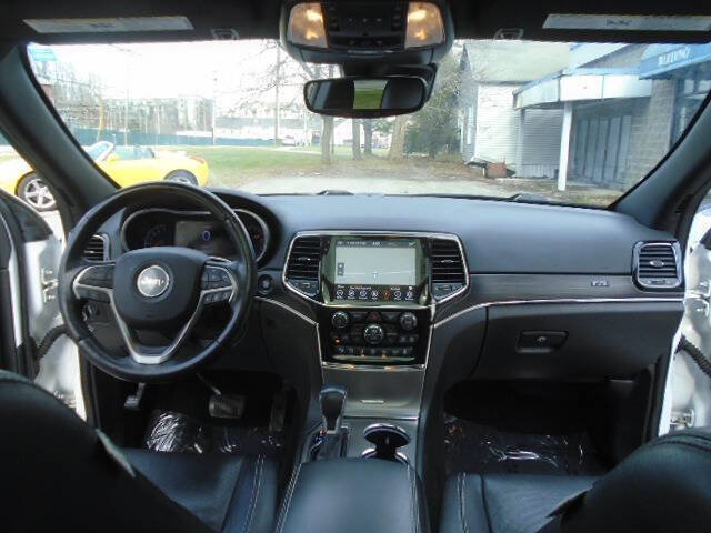 Used 2021 Jeep Grand Cherokee Limited w/ Quick Order Package 28K 80th AWD/4WD image 12