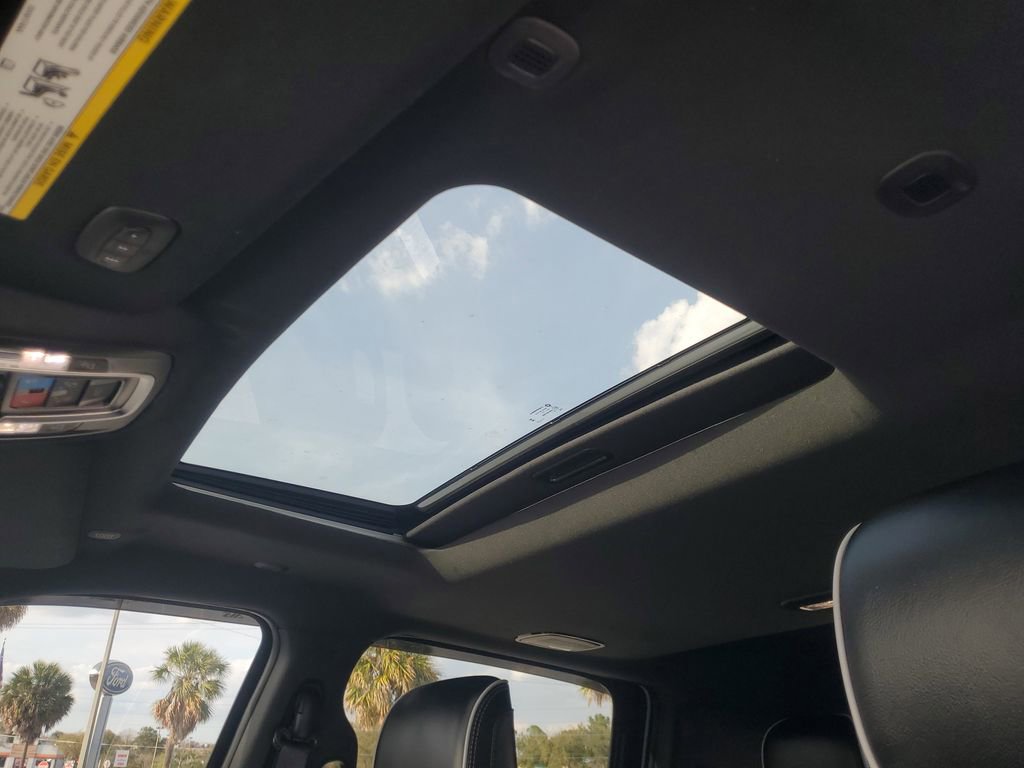 Used 2025 RAM 3500 Limited image 27