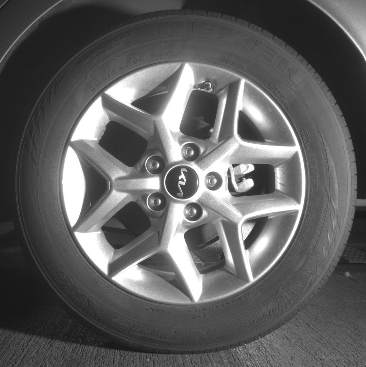Used 2025 Kia Soul LX w/ LX Technology Package FWD image 14