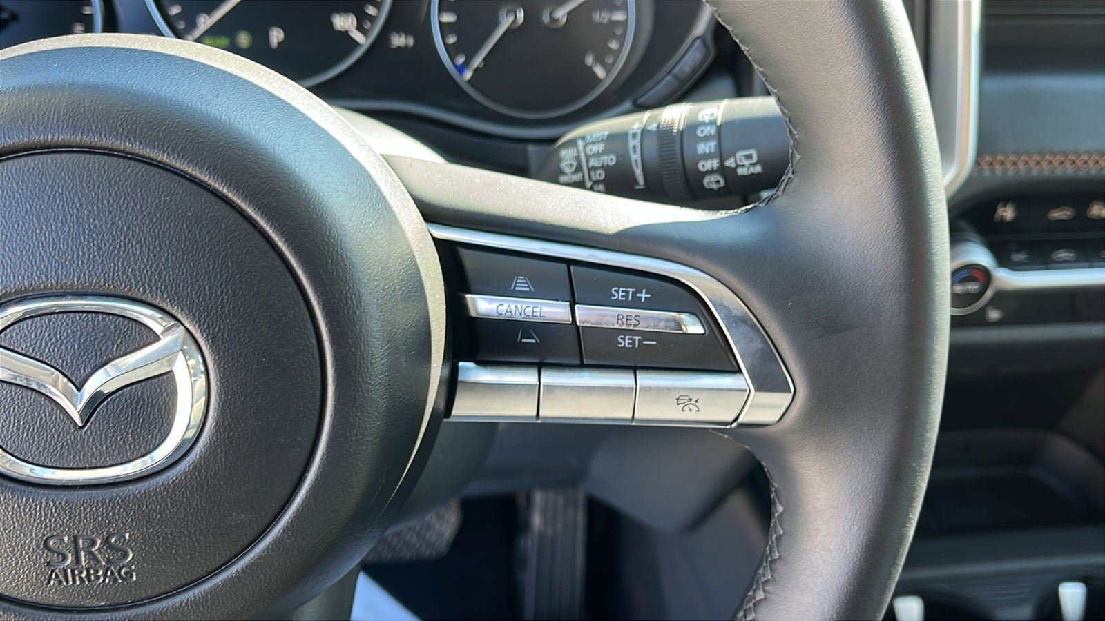 Certified 2025 MAZDA CX-50 AWD 2.5 Hybrid w/ Premium Pkg image 13