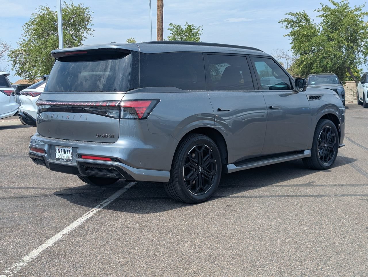 New 2027 INFINITI QX80 Sensory AWD/4WD image 5