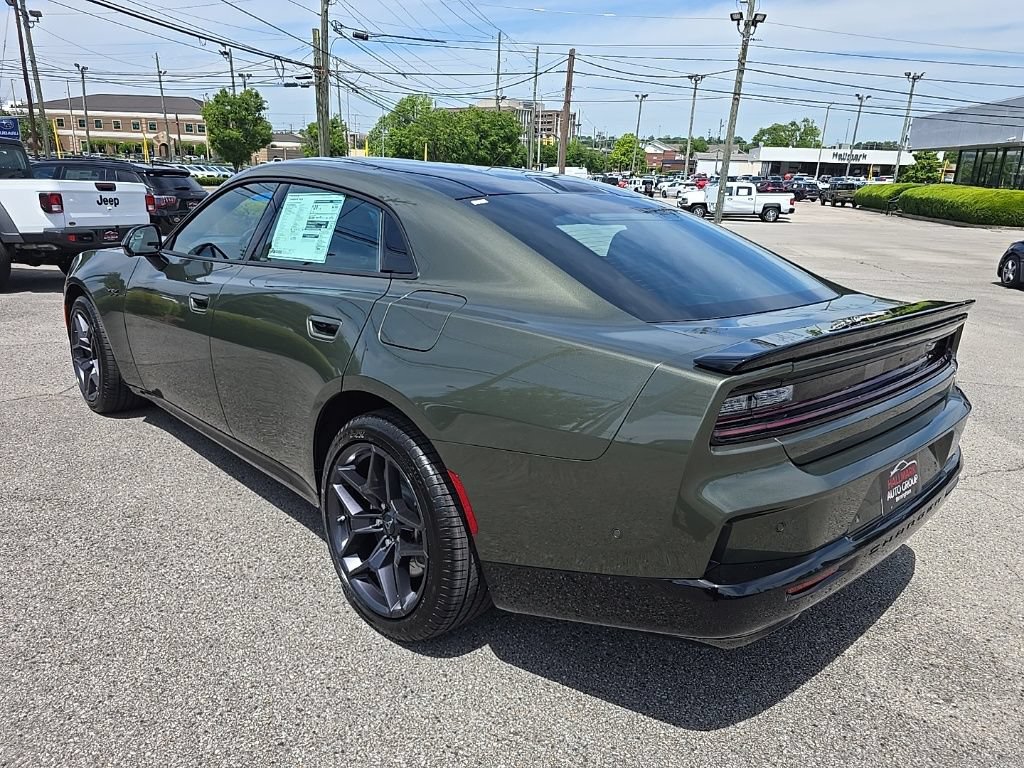 New 2026 Dodge Charger R/T AWD/4WD image 5