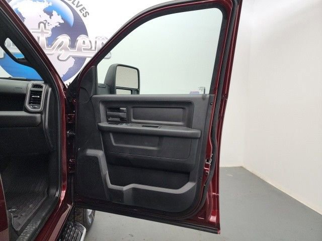 New 2024 RAM 3500 Tradesman w/ Towing Technology Group image 23