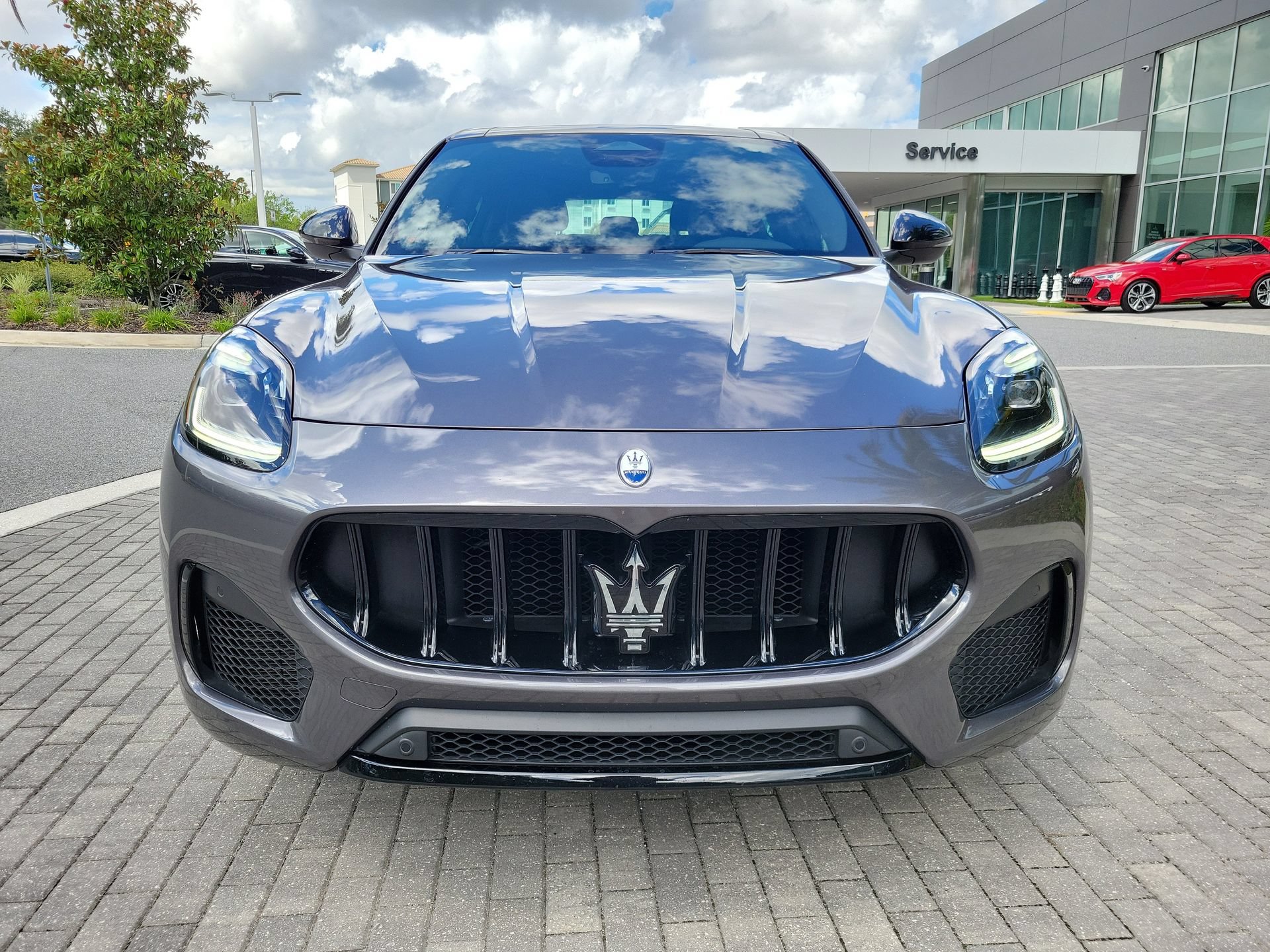 Used 2025 Maserati Grecale Modena AWD/4WD image 9