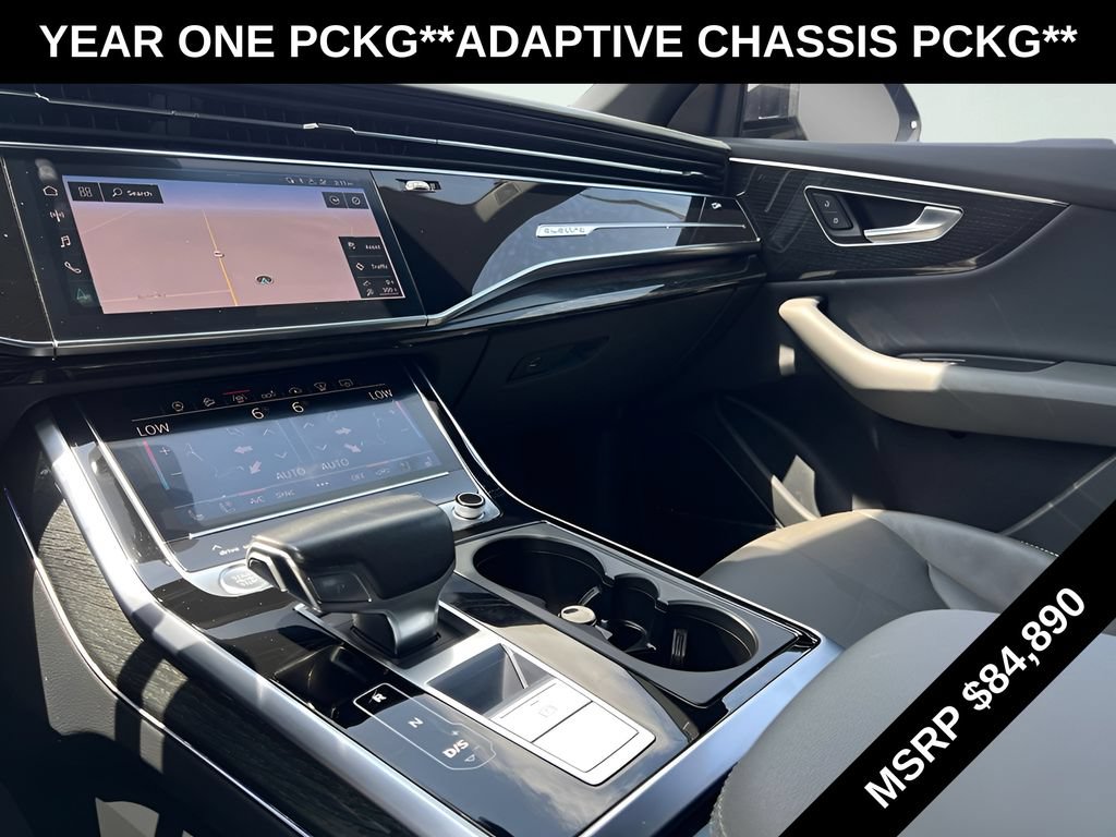 Used 2019 Audi Q8 Prestige w/ Adaptive Chassis Package AWD/4WD image 64