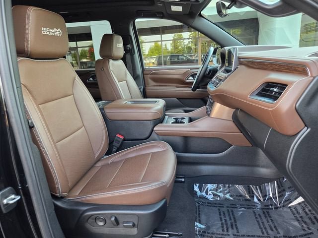 Used 2024 Chevrolet Tahoe High Country AWD/4WD image 24