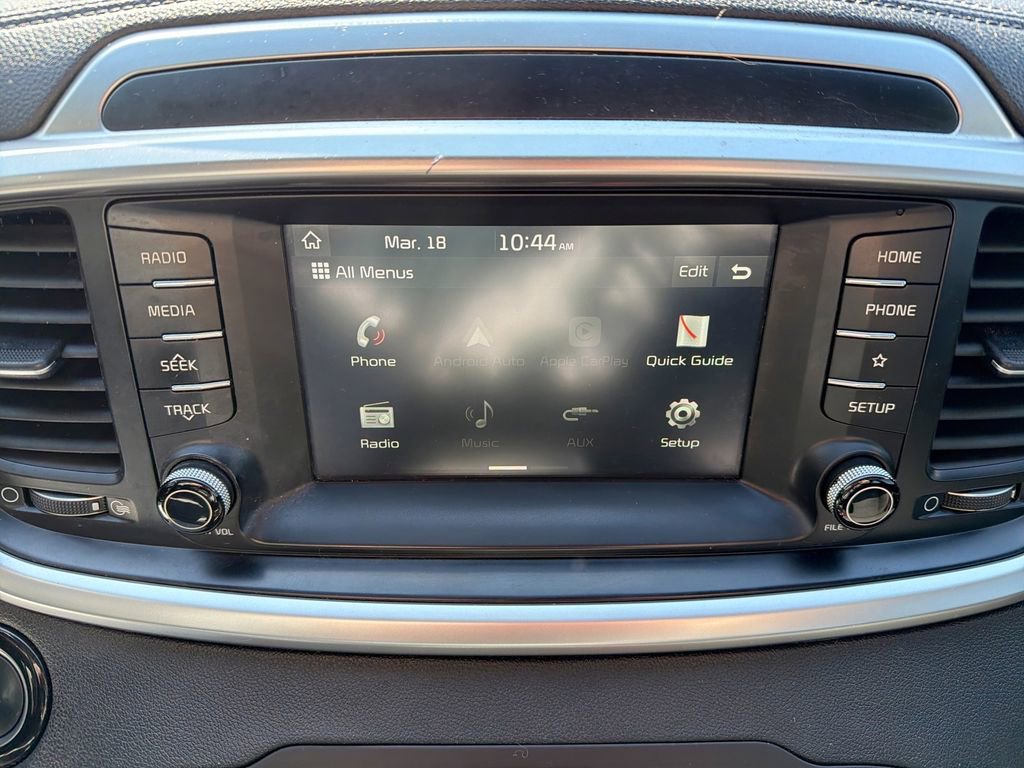 Used 2020 Kia Sorento S image 26