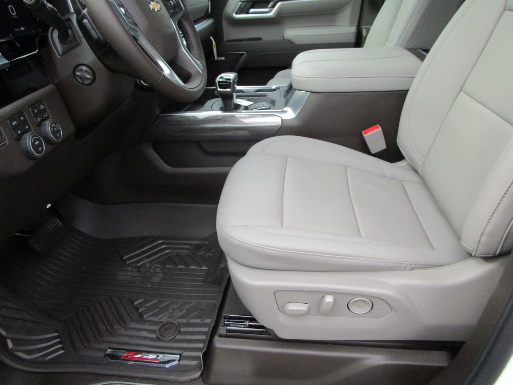 New 2026 Chevrolet Silverado 1500 LTZ AWD/4WD image 32