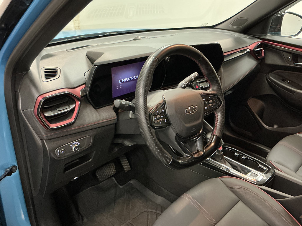 Used 2025 Chevrolet TrailBlazer RS w/ Convenience Package FWD image 10