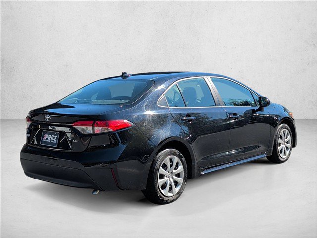 Used 2024 Toyota Corolla LE FWD image 5