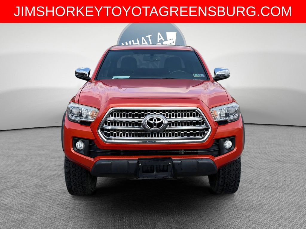 Used 2016 Toyota Tacoma TRD Off-Road AWD/4WD image 9