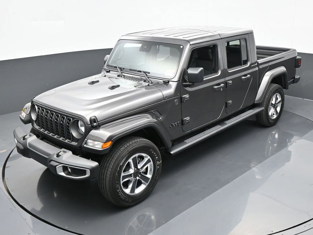 Used 2024 Jeep Gladiator Sport w/ Premium Package image 48