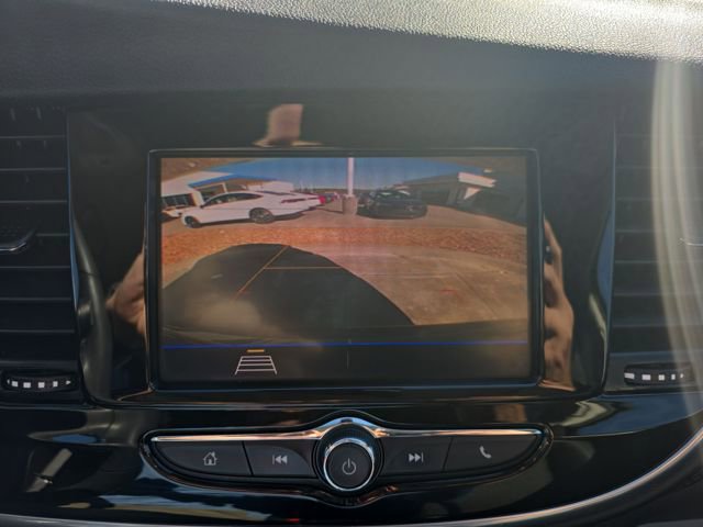 Used 2022 Buick Encore Preferred image 20