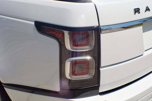 Used 2020 Land Rover Range Rover SV Autobiography Dynamic image 15