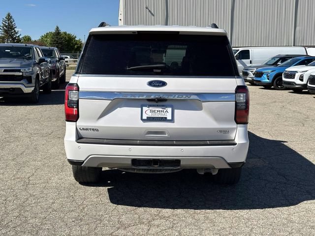 Used 2018 Ford Expedition Limited w/ Equipment Group 302A AWD/4WD image 6