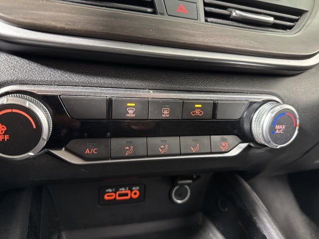 Used 2024 Nissan Altima 2.5 SV image 25