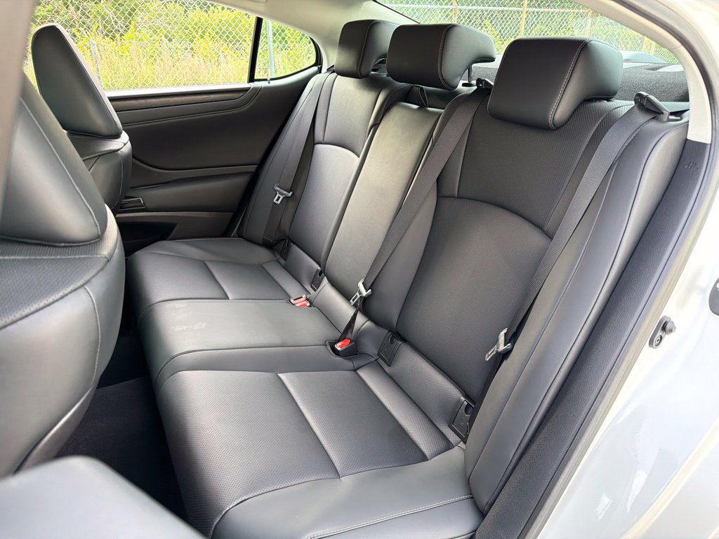 Used 2023 Lexus ES 250 w/ Premium Package w/ Premium Package AWD/4WD image 20