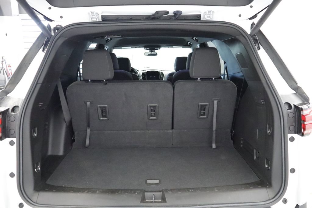 Used 2022 Chevrolet Traverse LT AWD/4WD image 18