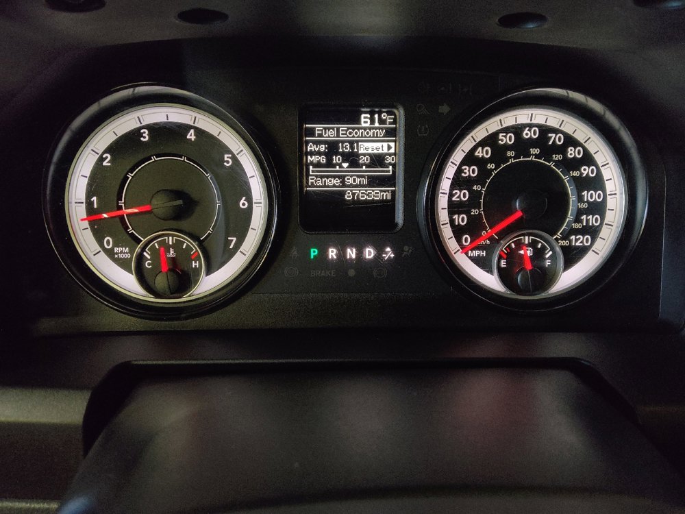 Used 2017 RAM 1500 Express AWD/4WD image 23