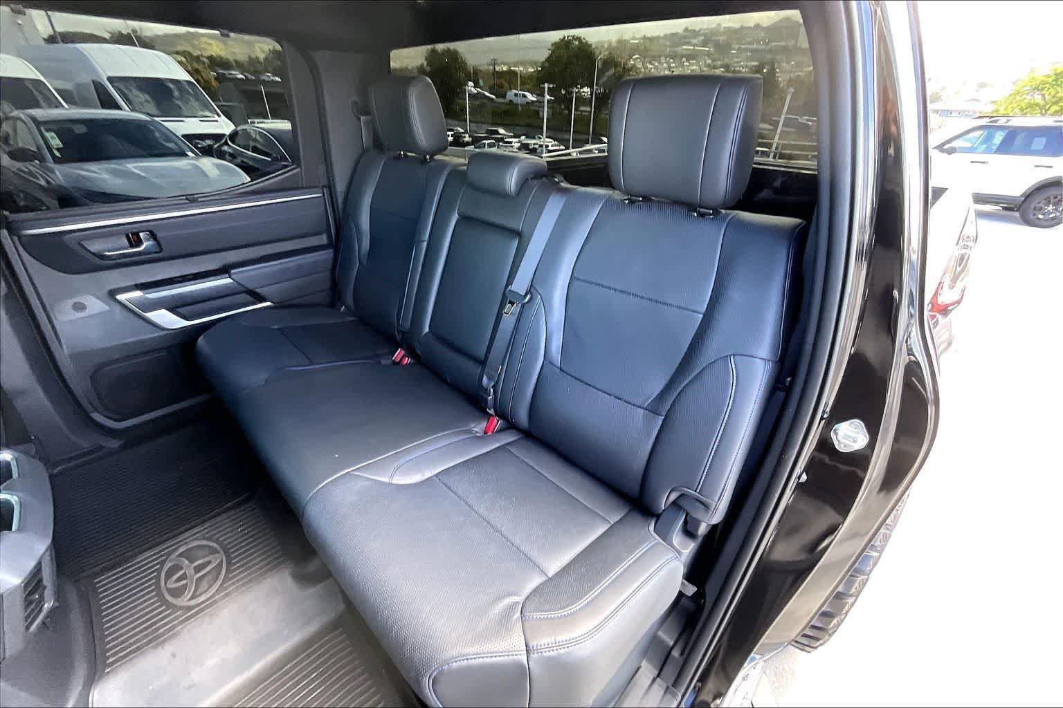 Used 2024 Toyota Tundra Platinum w/ TRD Off-Road Package AWD/4WD image 29
