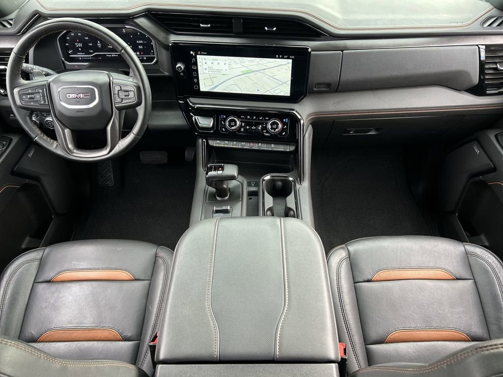 Used 2024 GMC Sierra 1500 AT4 w/ Technology Package AWD/4WD image 20