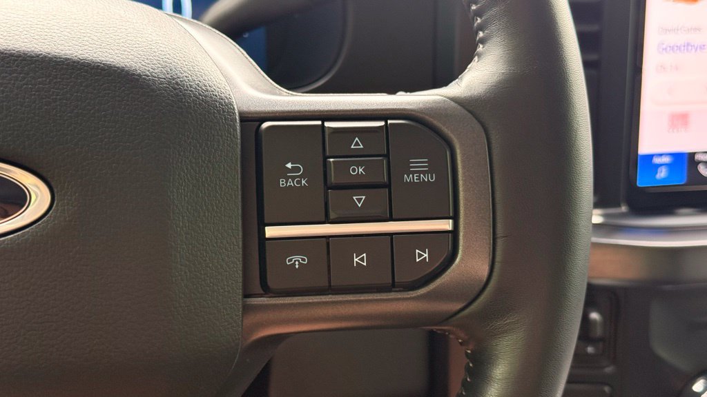 Used 2024 Ford F250 Lariat w/ Black Appearance Package AWD/4WD image 19
