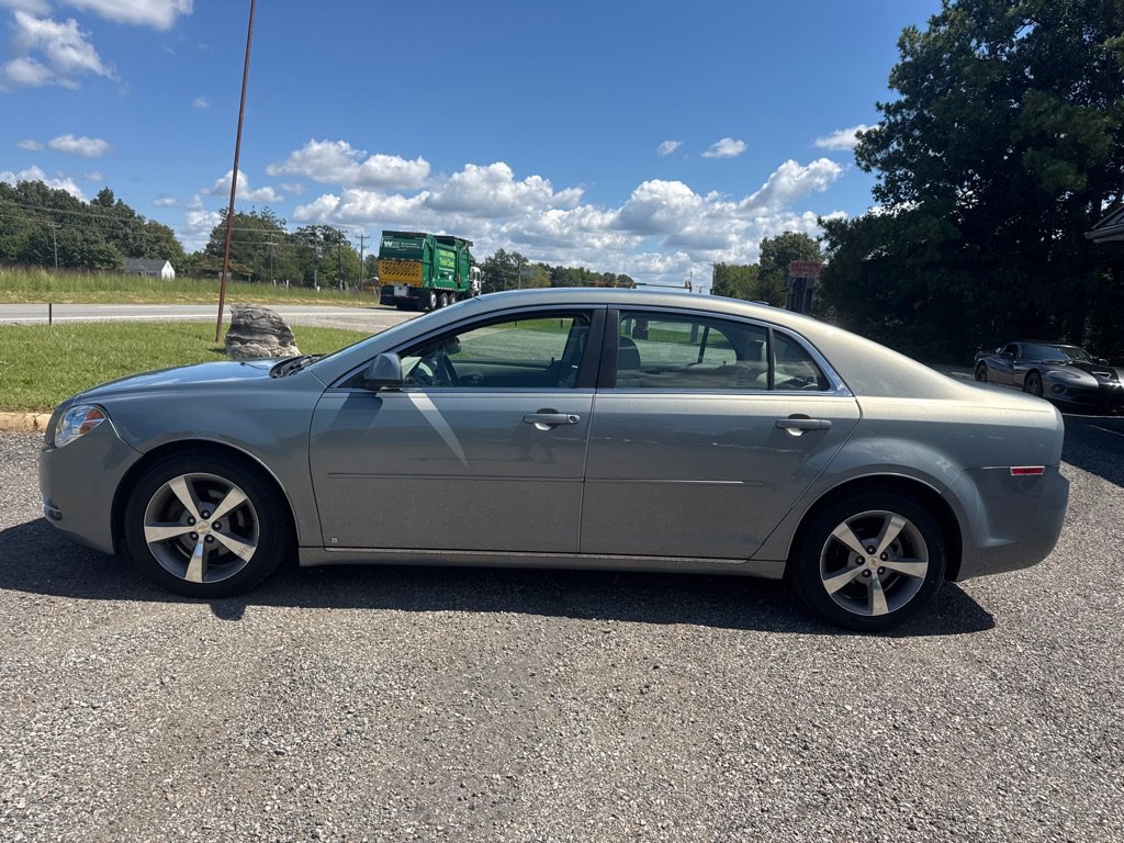 Used 2009 Chevrolet Malibu LT w/ Premium Audio Package FWD image 16