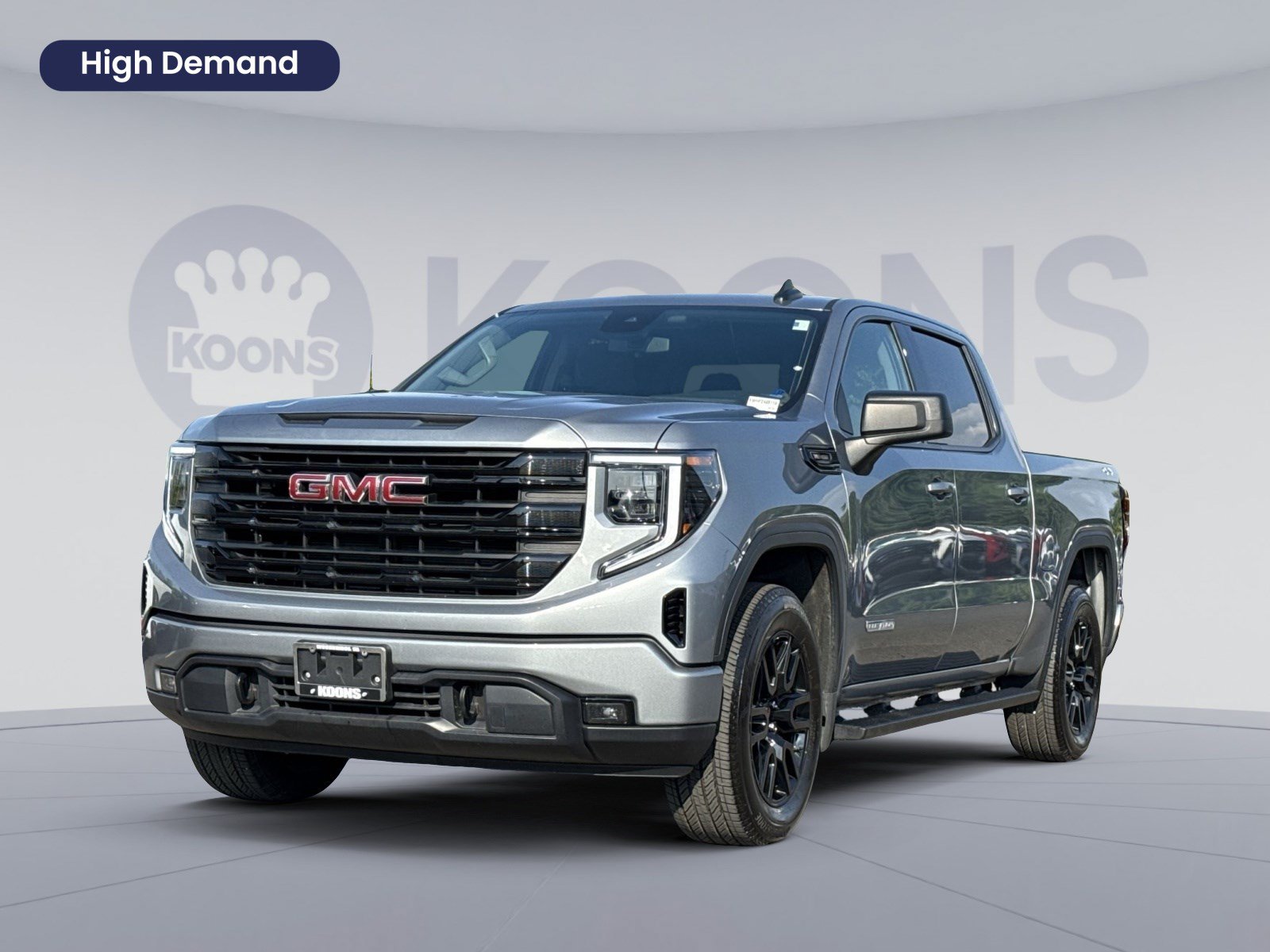Used 2026 GMC Sierra 1500 Elevation AWD/4WD image 1