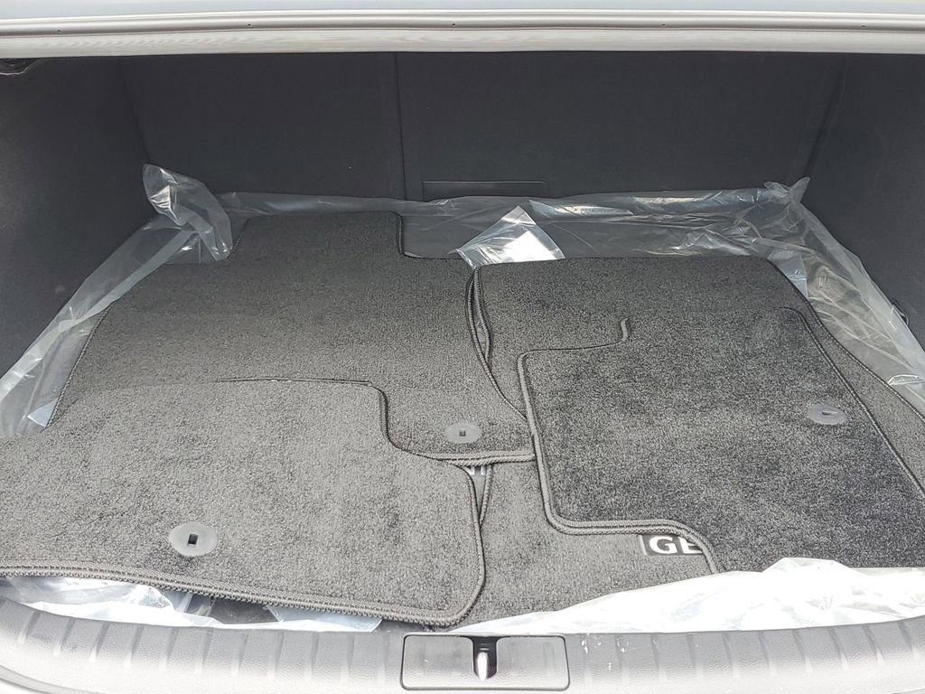 Certified 2024 Genesis G70 3.3T Advanced w/ Sport Prestige Package image 13