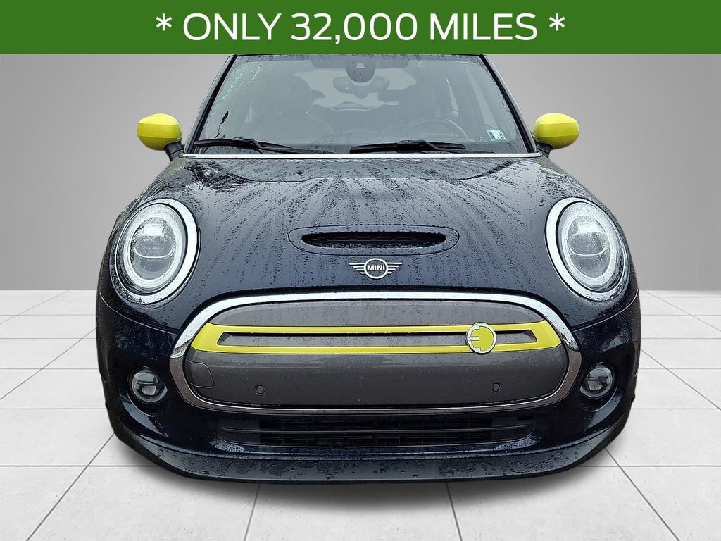 Used 2021 MINI Cooper SE w/ 8.8" Touchscreen Nav Package FWD video 2
