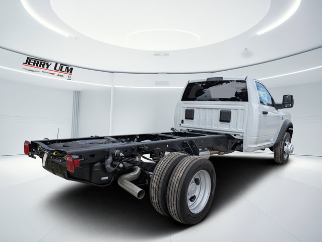 New 2026 RAM 4500 Tradesman w/ Chrome Appearance Group RWD image 3