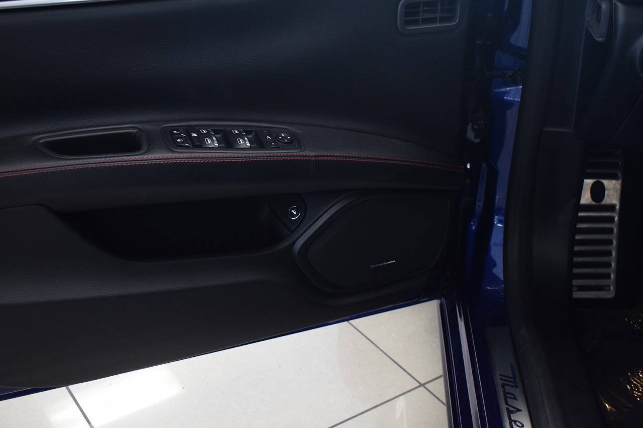 Used 2016 Maserati Ghibli S RWD image 48