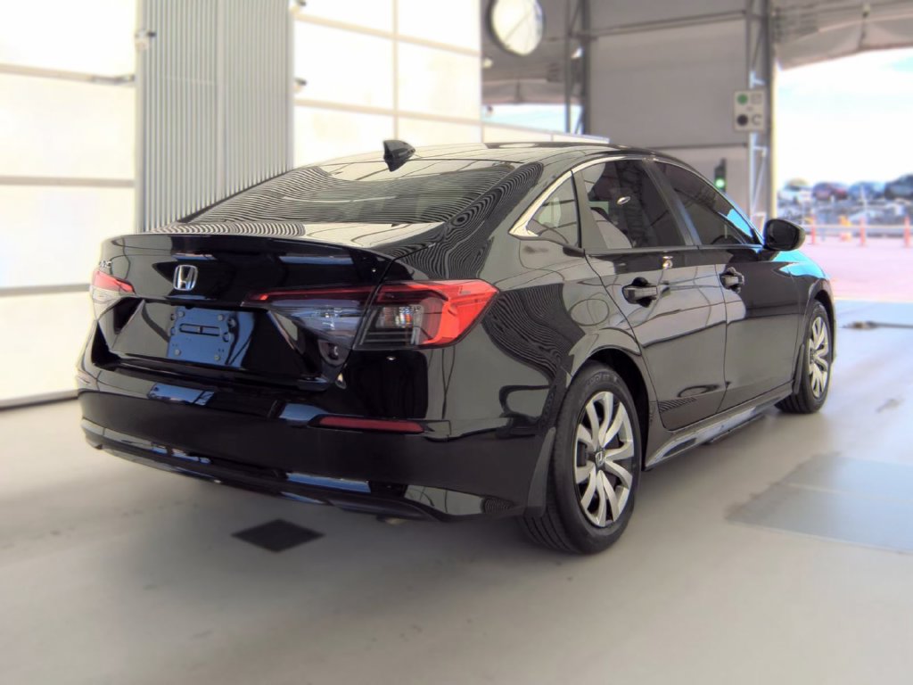 Used 2024 Honda Civic LX image 3