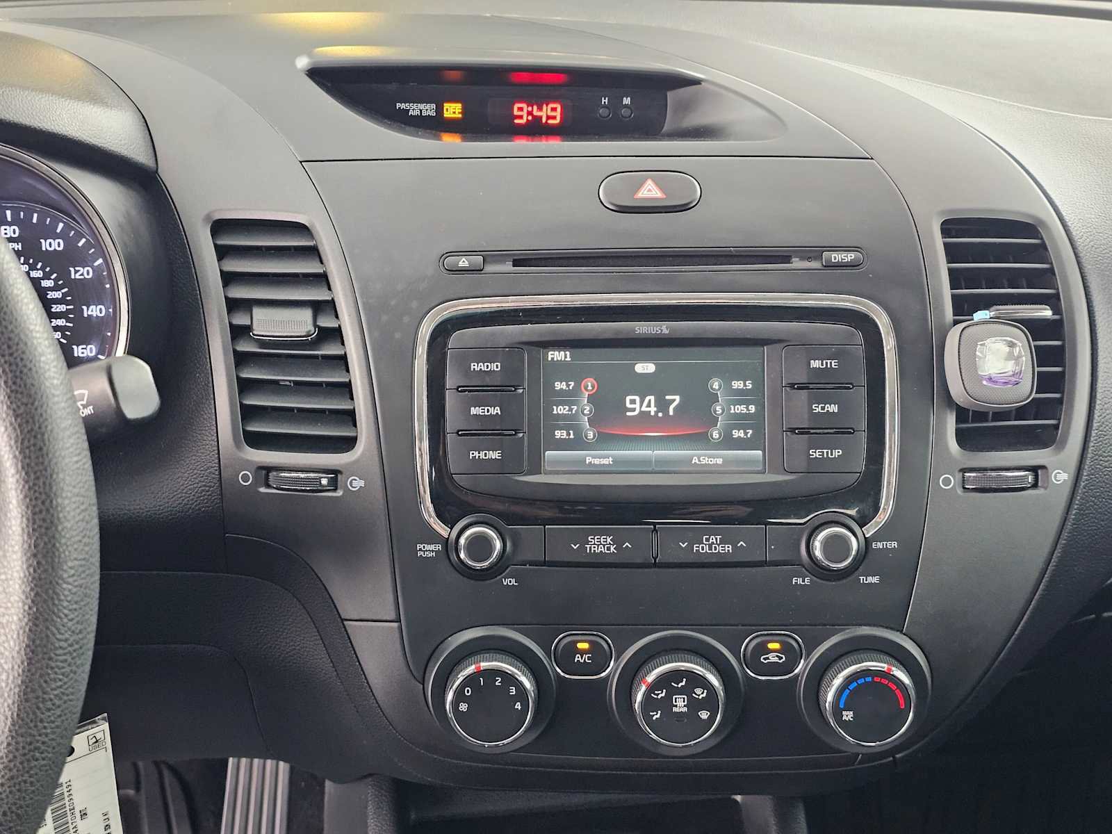 Used 2017 Kia Forte LX w/ LX Popular Package image 25