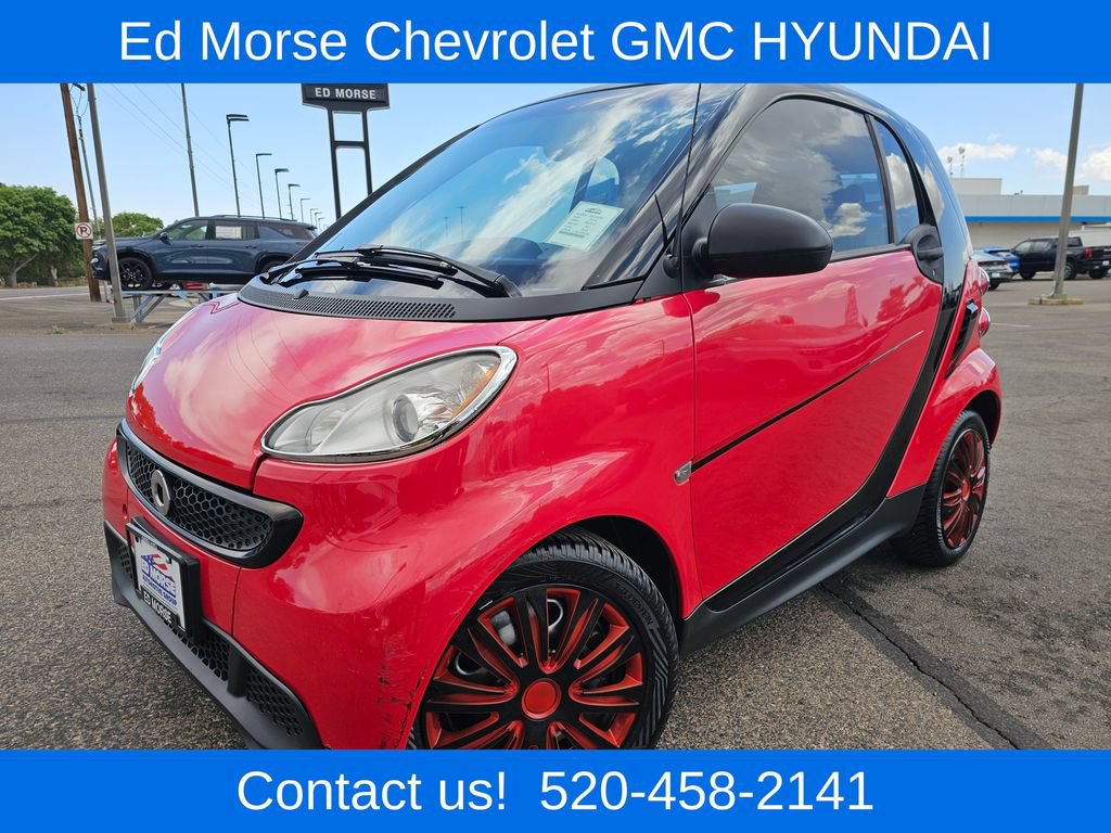 Used 2014 smart fortwo passion RWD image 1