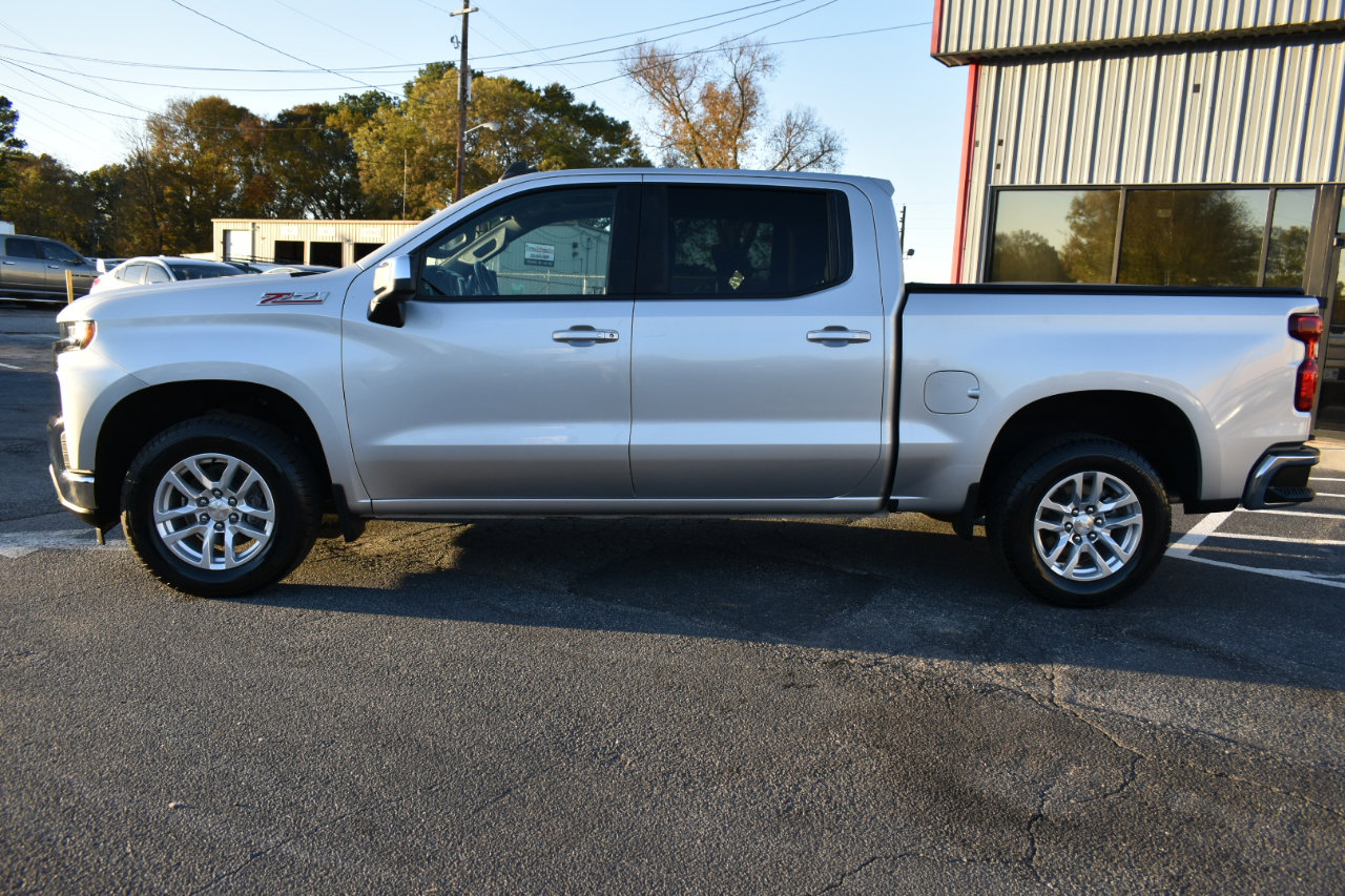 Used 2019 Chevrolet Silverado 1500 LT w/ All-Star Edition image 9