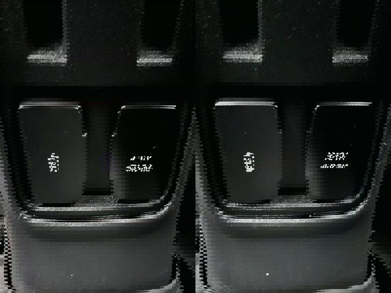 Used 2022 Ford Bronco Wildtrak image 28