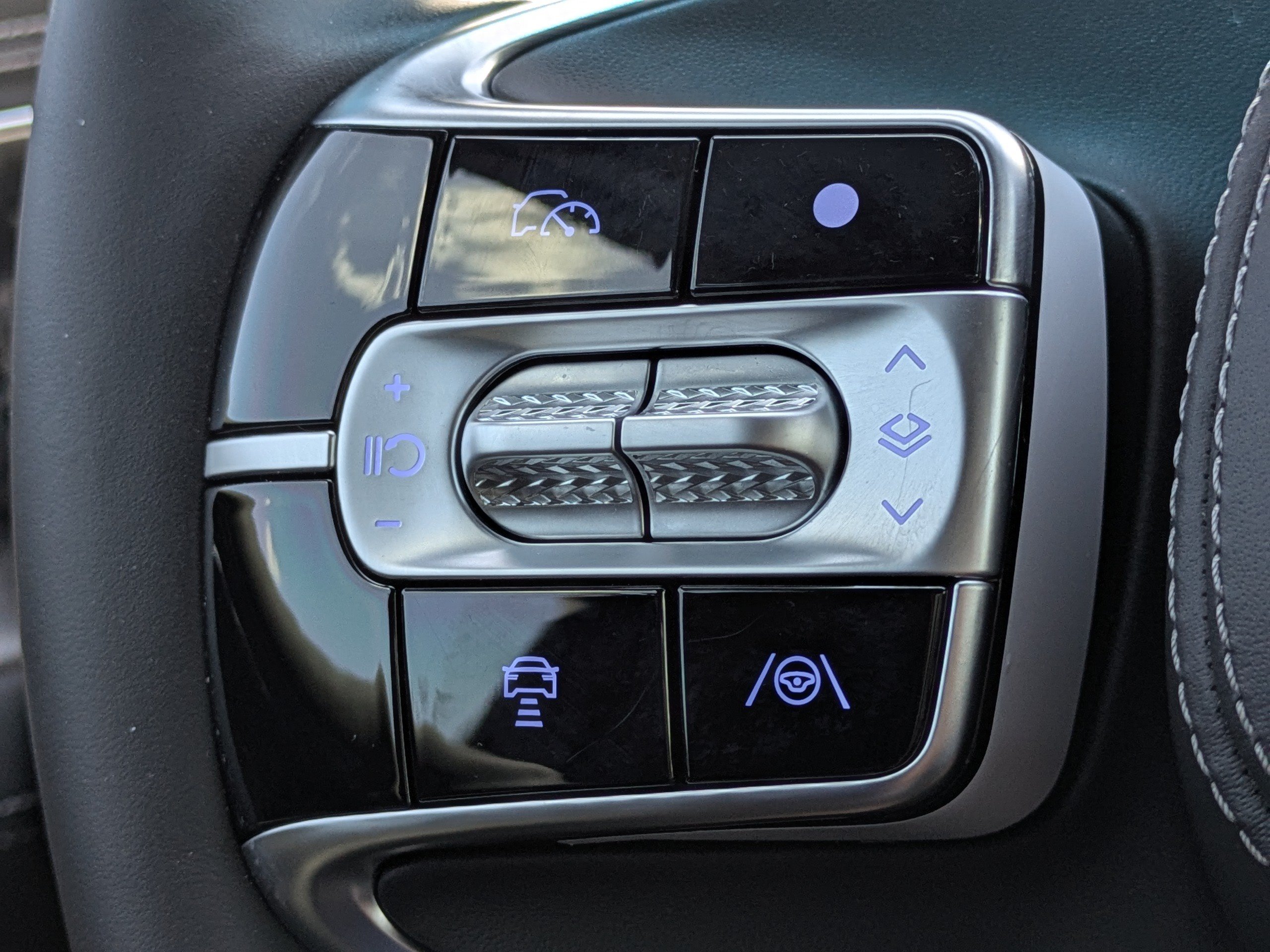 Certified 2024 Genesis G90 3.5T AWD/4WD image 26